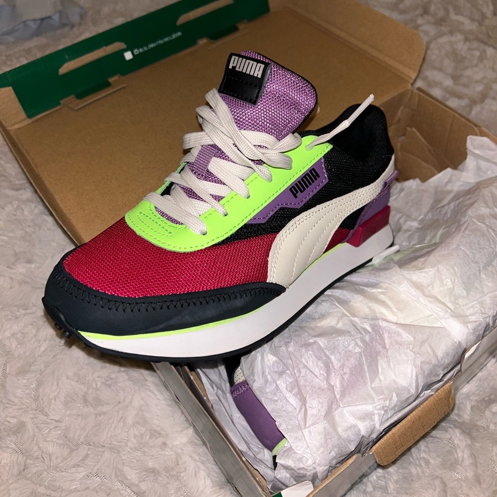 Puma shoes sneakers with matching hoodie